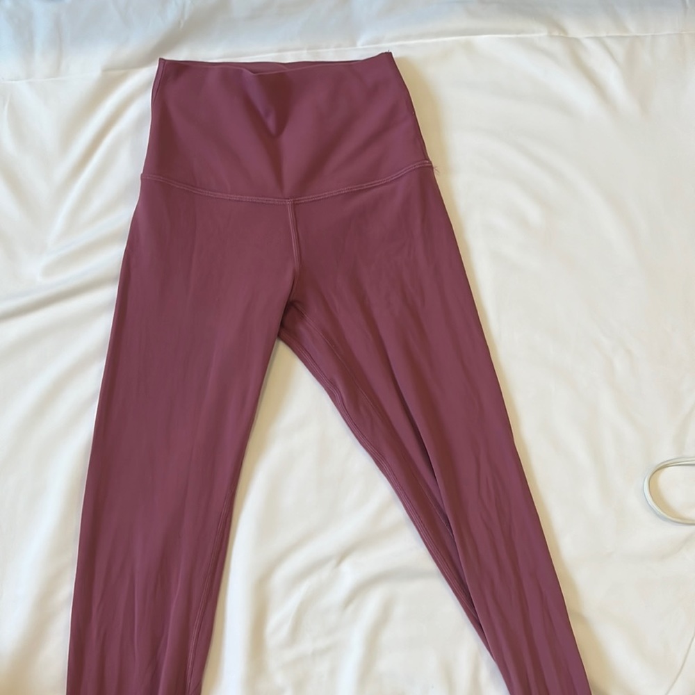 Pink Lululemon leggings